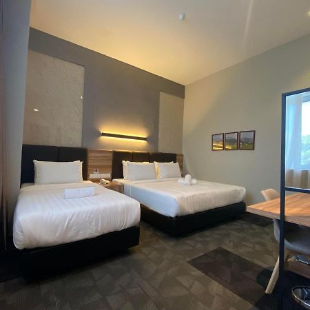 Prestigo Hotel - Johor Bharu Johor Bahru Exterior foto