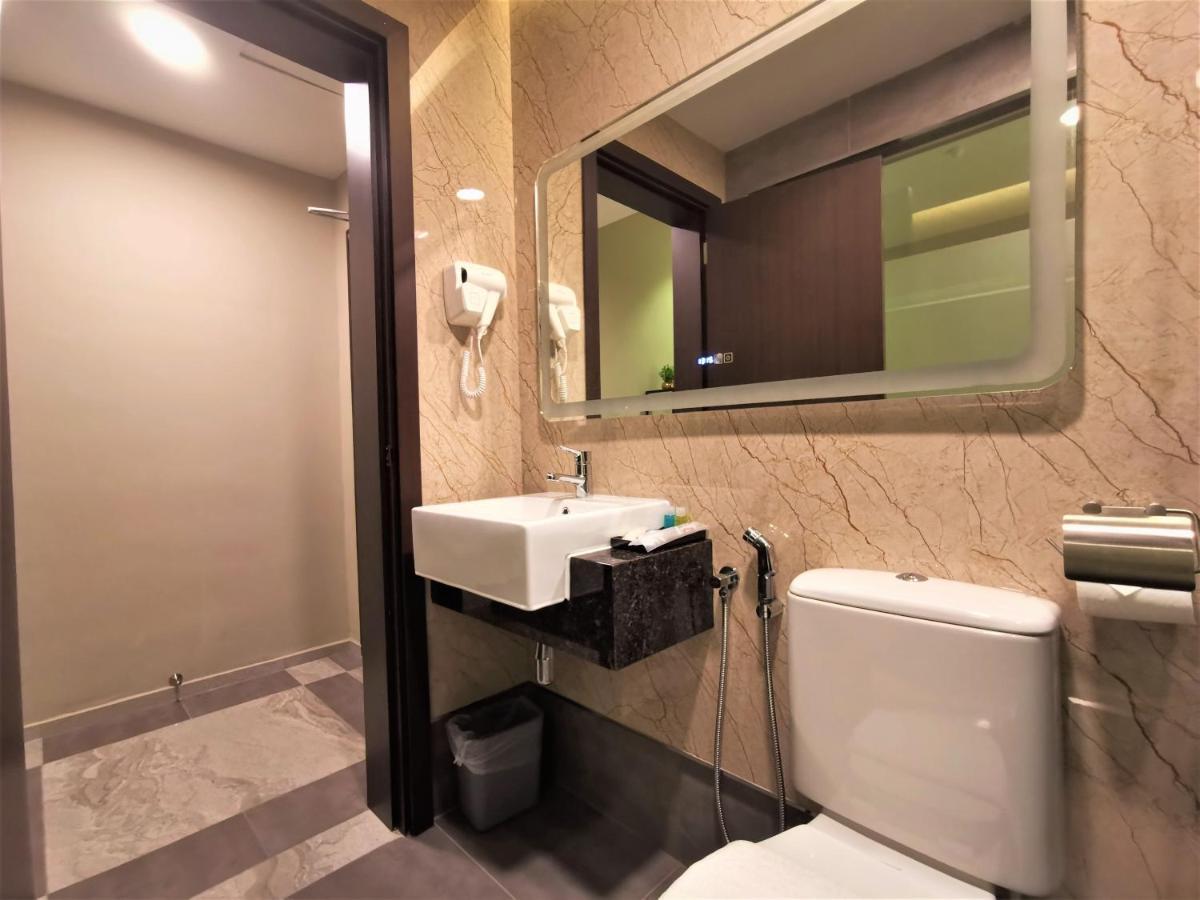 Prestigo Hotel - Johor Bharu Johor Bahru Exterior foto